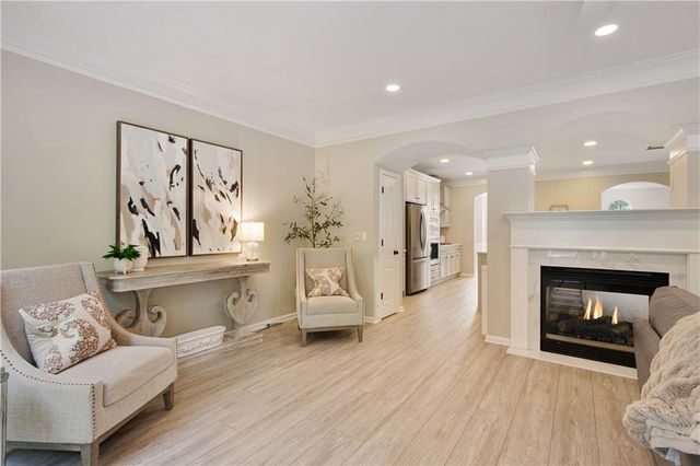 5010 Manchester Circle, Roswell, GA 30075