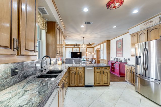 3409 Louis Drive, Plano, TX 75023