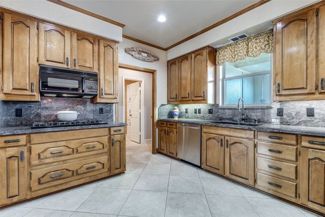 3409 Louis Drive, Plano, TX 75023