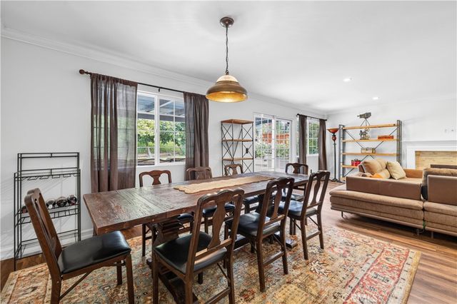 5943 Salamea Avenue, Woodland Hills, CA 91367