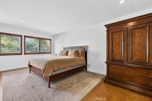 5943 Salamea Avenue, Woodland Hills, CA 91367