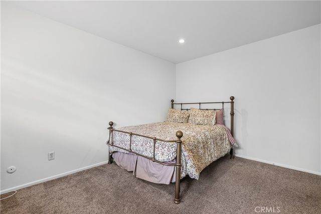 5943 Salamea Avenue, Woodland Hills, CA 91367