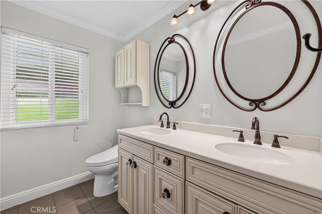 5943 Salamea Avenue, Woodland Hills, CA 91367