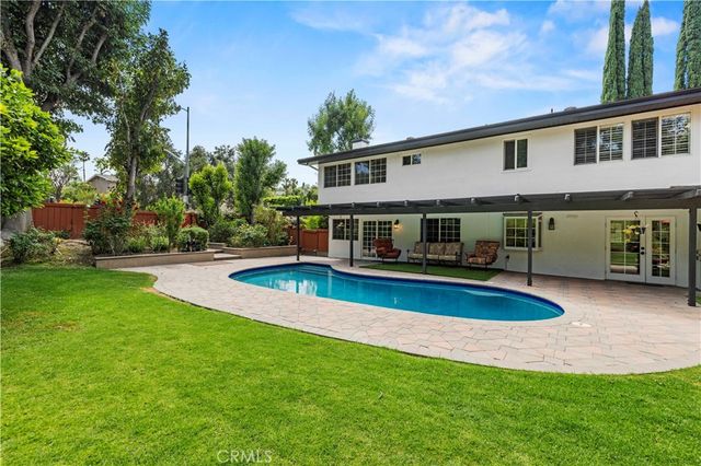 5943 Salamea Avenue, Woodland Hills, CA 91367