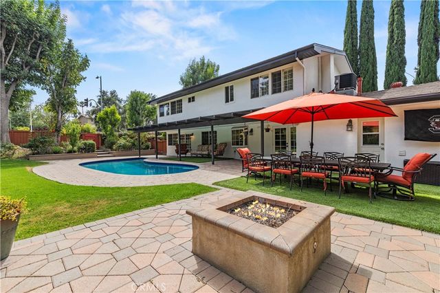 5943 Salamea Avenue, Woodland Hills, CA 91367