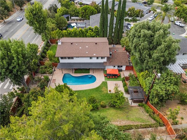 5943 Salamea Avenue, Woodland Hills, CA 91367