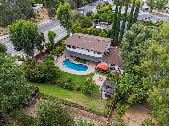 5943 Salamea Avenue, Woodland Hills, CA 91367