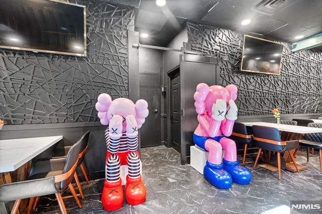 246 Mulberry Street, Newark, NJ 07102