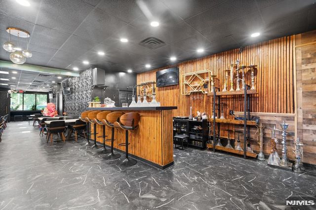 246 Mulberry Street, Newark, NJ 07102