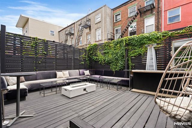 246 Mulberry Street, Newark, NJ 07102