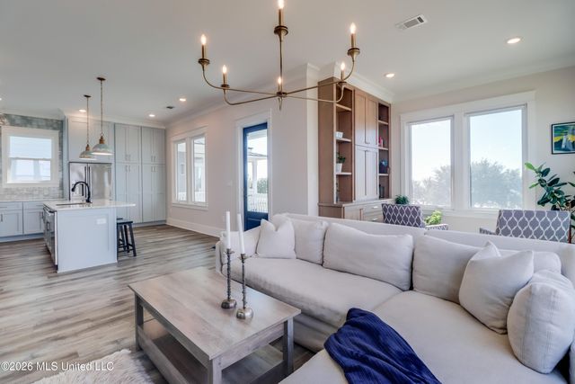 4731 W Beach Boulevard, Gulfport, MS 39501