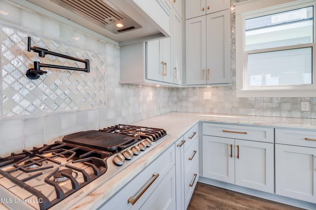 4731 W Beach Boulevard, Gulfport, MS 39501