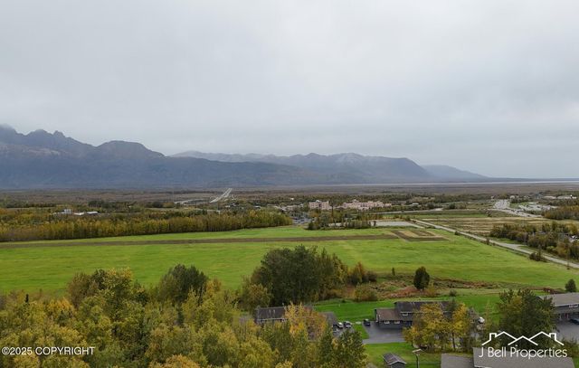 L6A S Baroness Lane, Palmer, AK 99645