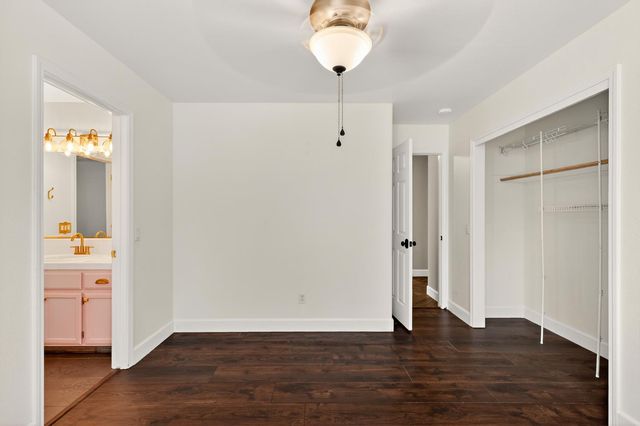 724 Robin Dr, Merced, CA 95340