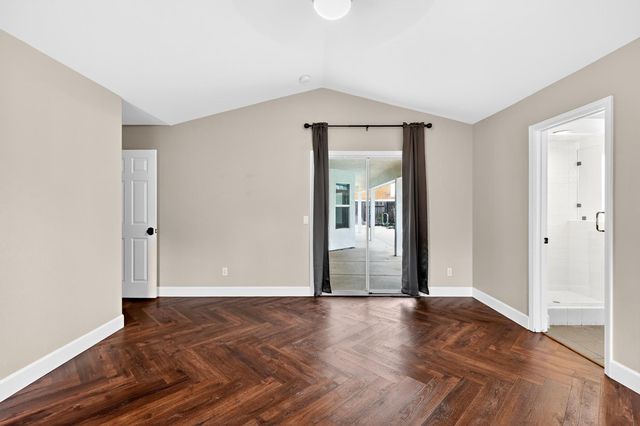 724 Robin Dr, Merced, CA 95340