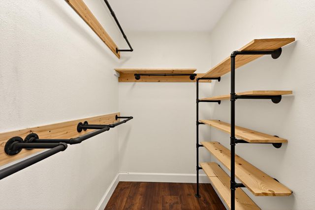 724 Robin Dr, Merced, CA 95340