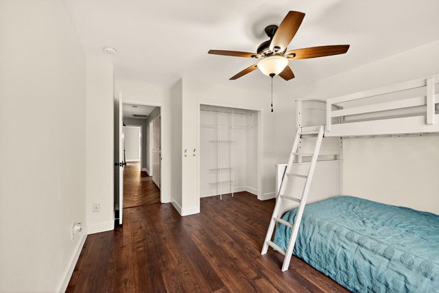 724 Robin Dr, Merced, CA 95340