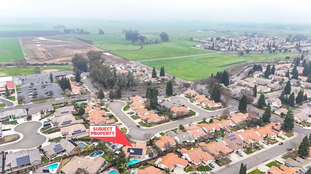724 Robin Dr, Merced, CA 95340