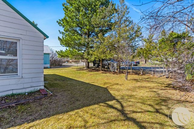 402 Second Avenue W, Ryegate, MT 59074