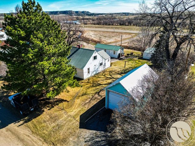402 Second Avenue W, Ryegate, MT 59074