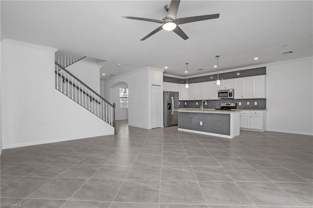 19512 Deming LN, Estero, FL 33928