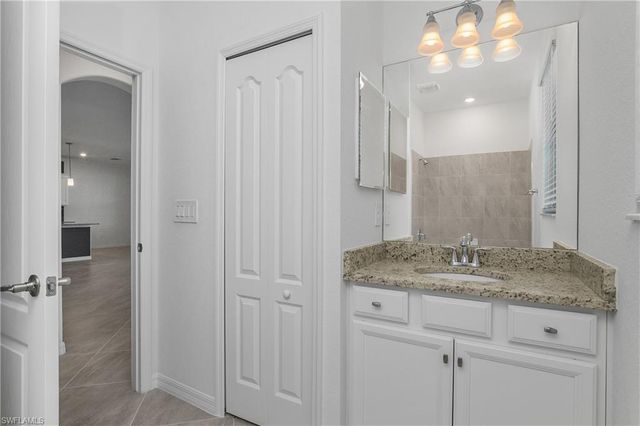 19512 Deming LN, Estero, FL 33928