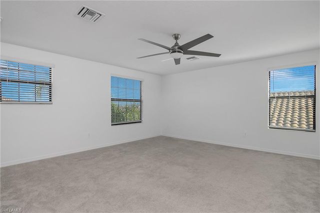 19512 Deming LN, Estero, FL 33928