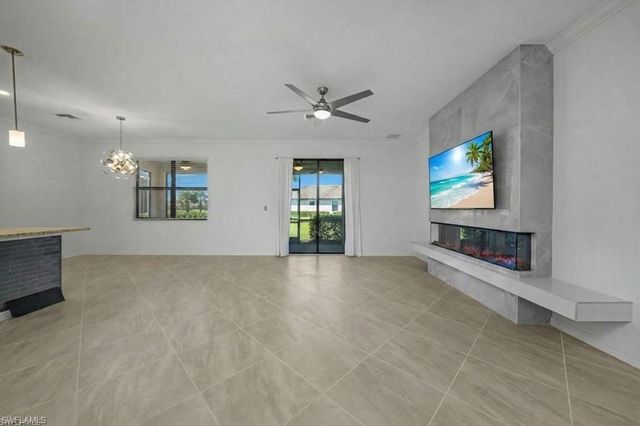 19512 Deming LN, Estero, FL 33928