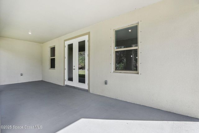 758 Bryant Road SW, Palm Bay, FL 32908