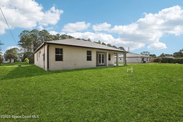 758 Bryant Road SW, Palm Bay, FL 32908
