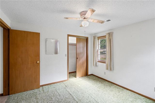 503 Hallar Avenue, Gower, MO 64454