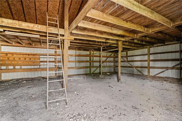 503 Hallar Avenue, Gower, MO 64454