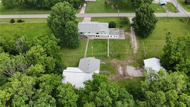 503 Hallar Avenue, Gower, MO 64454