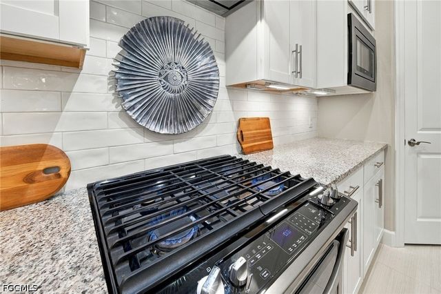 7564 Winding Cypress DR, Naples, FL 34114