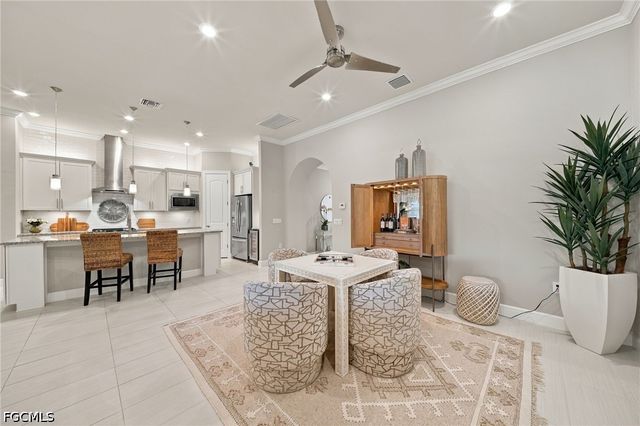 7564 Winding Cypress DR, Naples, FL 34114