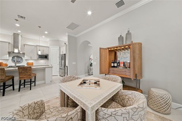 7564 Winding Cypress DR, Naples, FL 34114