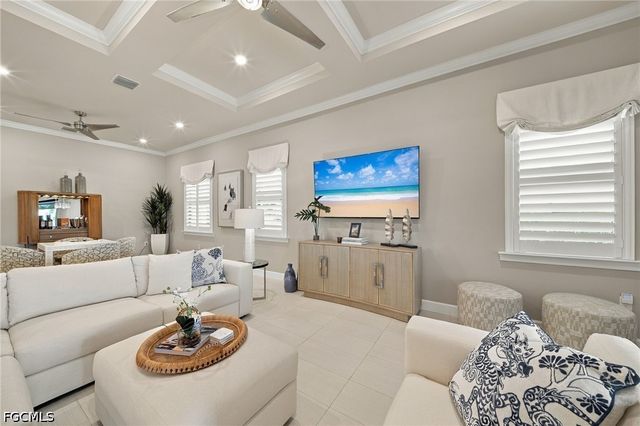 7564 Winding Cypress DR, Naples, FL 34114