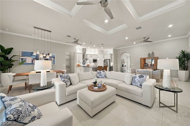 7564 Winding Cypress DR, Naples, FL 34114