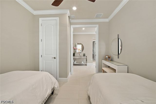 7564 Winding Cypress DR, Naples, FL 34114
