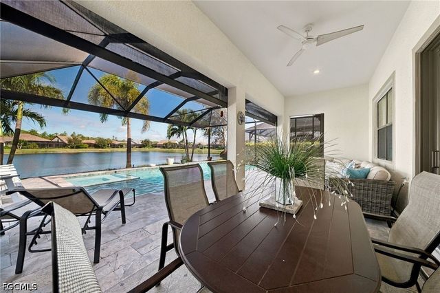 7564 Winding Cypress DR, Naples, FL 34114