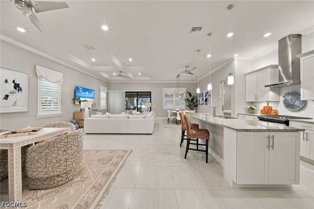 7564 Winding Cypress DR, Naples, FL 34114