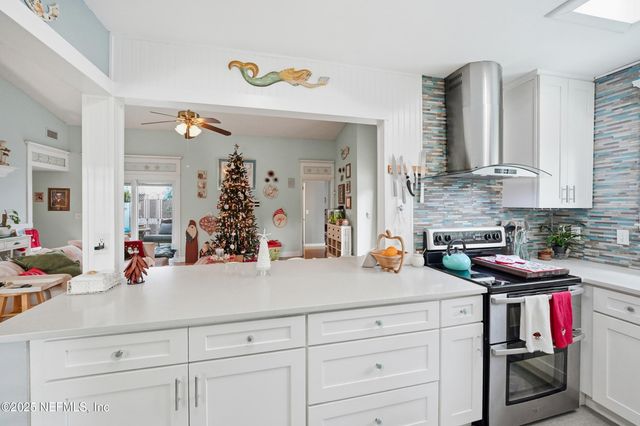 2019 ROSEWOOD Drive, Neptune Beach, FL 32266