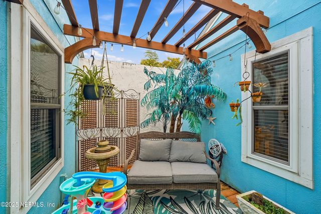 2019 ROSEWOOD Drive, Neptune Beach, FL 32266