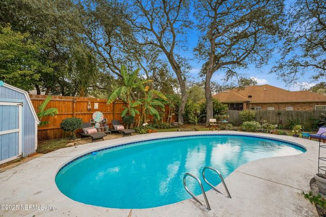 2019 ROSEWOOD Drive, Neptune Beach, FL 32266