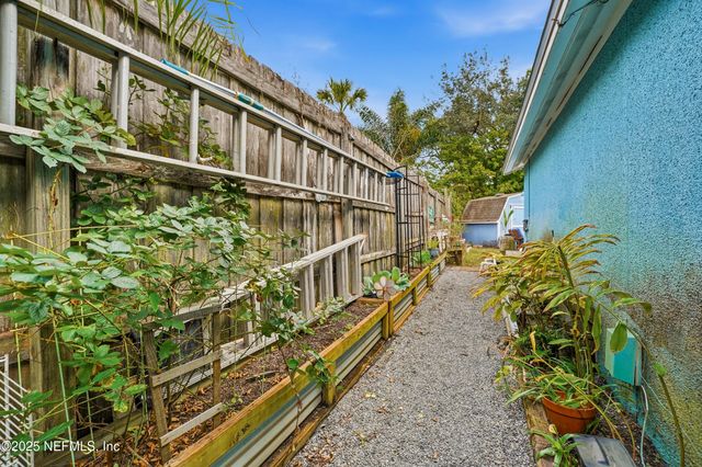 2019 ROSEWOOD Drive, Neptune Beach, FL 32266