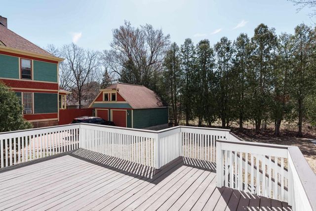 648 E Main Street, Reedsburg, WI 53959