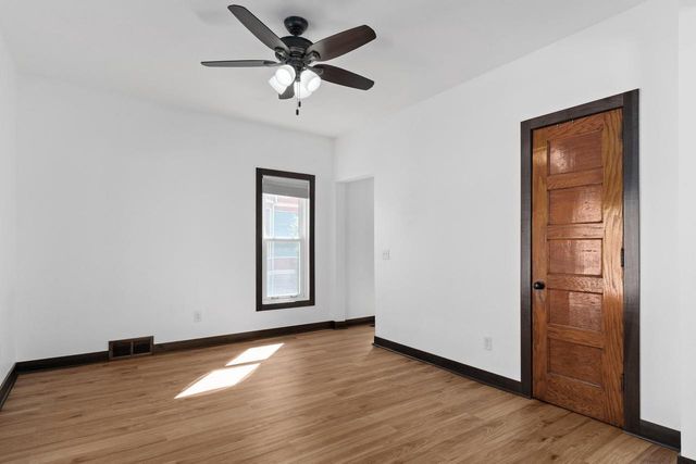 648 E Main Street, Reedsburg, WI 53959