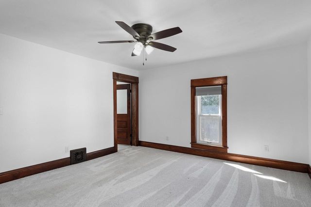 648 E Main Street, Reedsburg, WI 53959