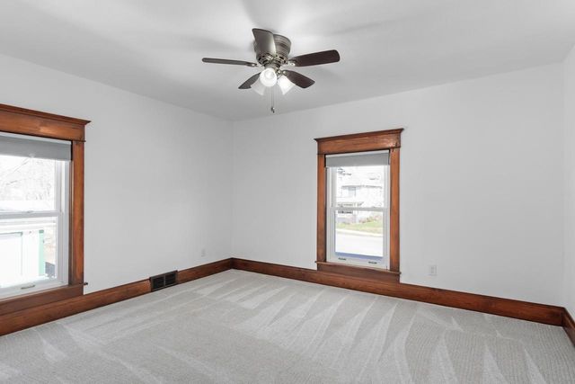 648 E Main Street, Reedsburg, WI 53959