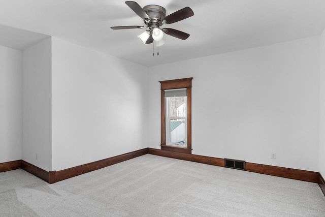 648 E Main Street, Reedsburg, WI 53959